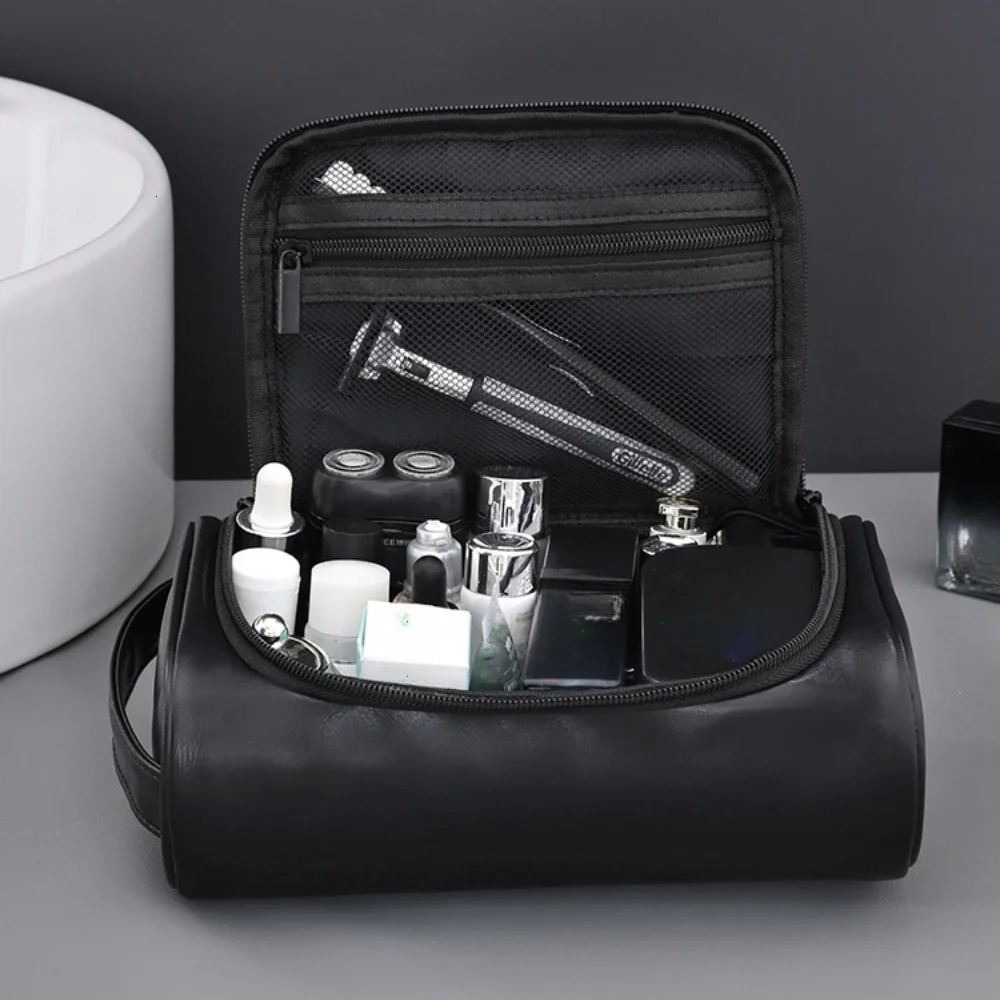 High Quality Travel Toiletry Bag for Women Men Retro PU Leather Cosmetic Bags Female Waterproof Travel Makeup Bag Toiletry Bag 250528