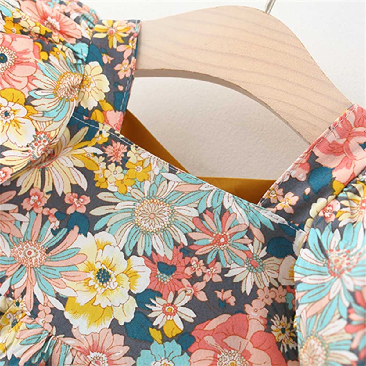 Baby Girl Beach Outfit Baby Sweet Floral Cross Over Short Sleeved Cotton Loose Fitting Dress For Summer Wear X250528