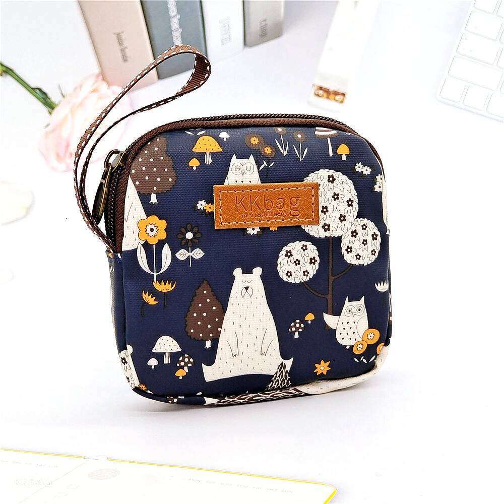 Girl Napkin Credit Card Holder Headphone Case Coin Clip Change Purse Tamper-Proof Storage Sanitary Mat Bag
