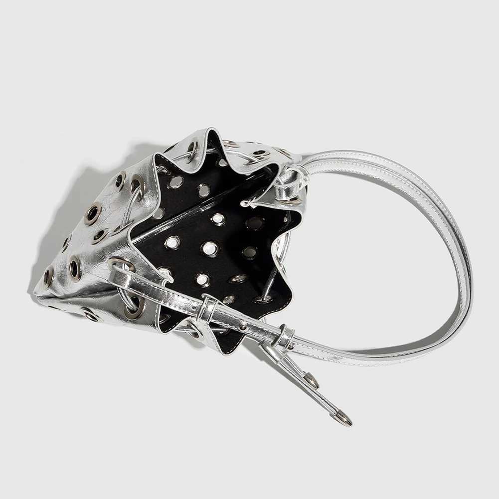 Women Metal Stud Y2k Shoulder Bag Large Capacity Retro Hollow Handbag Drawstring Crossbody Bag Shopping Vacation Handbag Y250528
