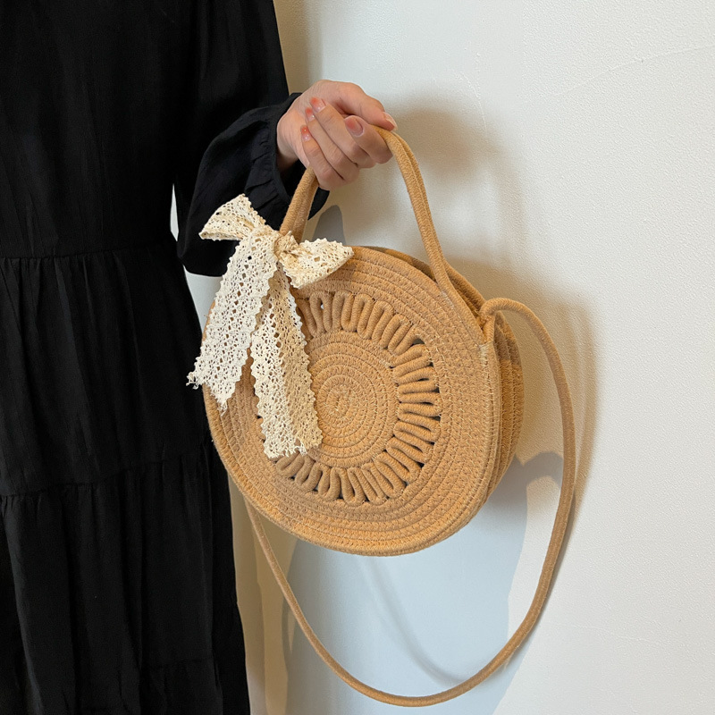2025 new spring grass woven women's crossbody bag, designed for girls, summer simple round bag, woven trendy shoulder bag