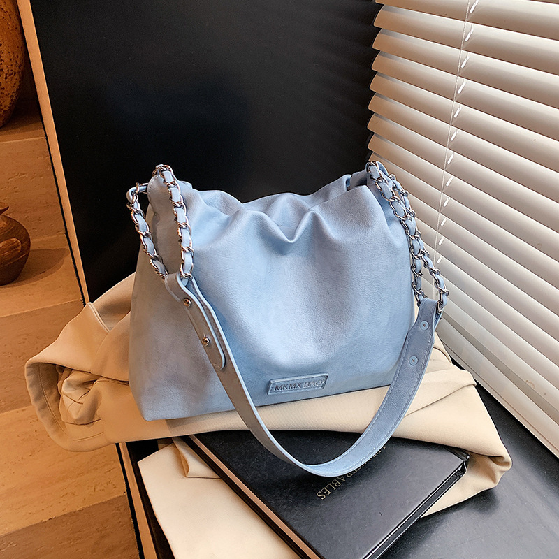 Top brand high-quality new free designer bag 2025 new fashionable multifunctional drawstring chain handbag shoulder bag fashionable new free designer 
