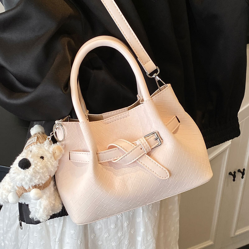 Women's Handbag Free Shipping Designer Bag Spring/summer New Style Small Fresh Korean Fashion Vegetable Basket Niche Versatile Commuting Crossbod