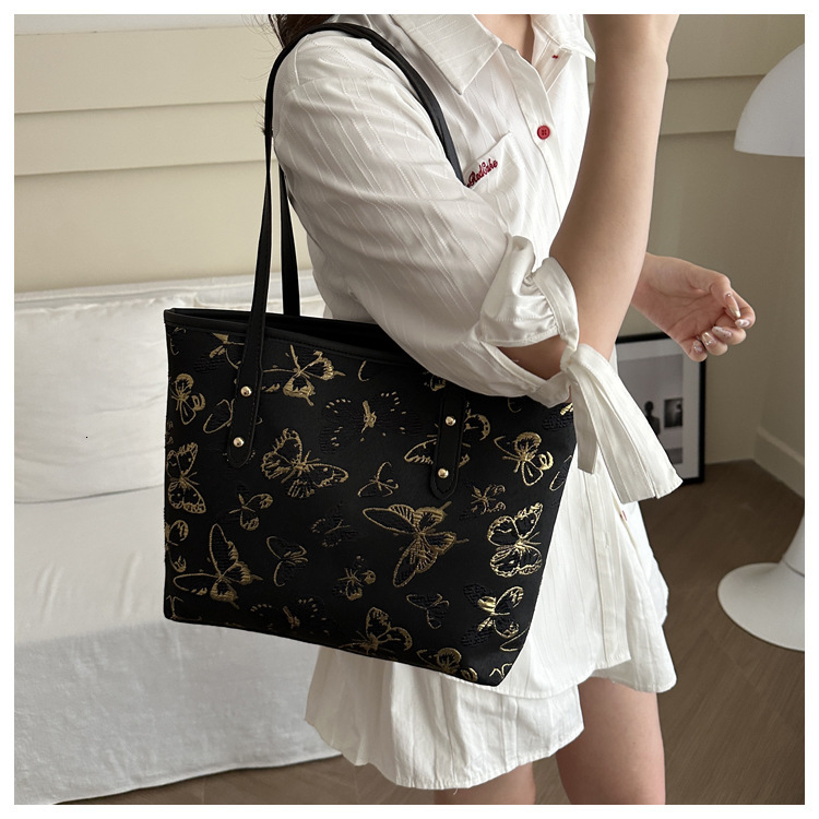 Luxury Brand Designer Bag Small Fresh Big For Women 2024 Spring And Summer New Style Embroidered Butterfly Shoulder Bag, Stylish Large Capacity Tote B