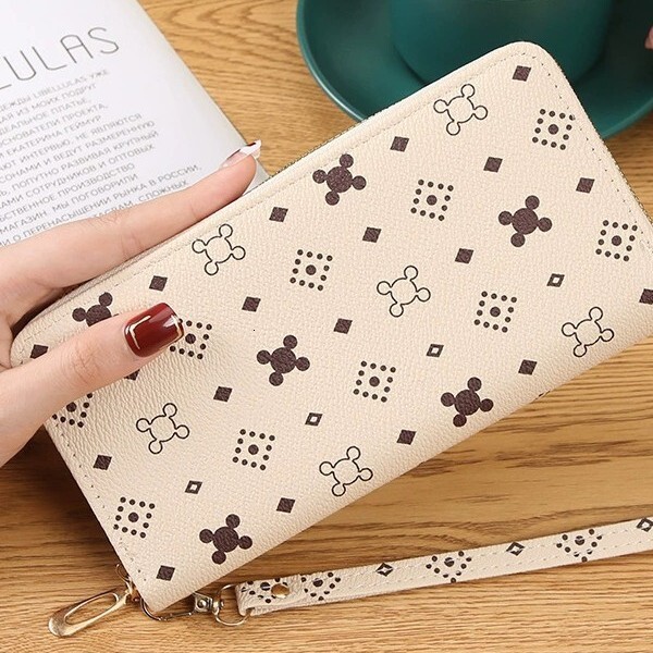 European and American Women's Zipper Wallet New Fashionable Large Capacity Multi Card Slot Wallet Designer Men's Wallet