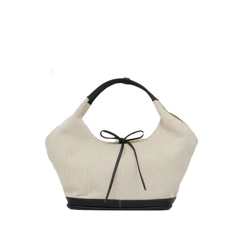 Niche Black and White Patchwork Canvas Tote 2024 New Large Capacity Versatile Commuter Handbag Shoulder Bag for Women
