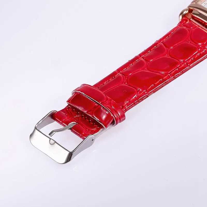 Fashion Women Watches Luxury Metal Rose Gold Square Ladies Quartz Wristwatch Rectangle Red Leather Female Clock XJ250527