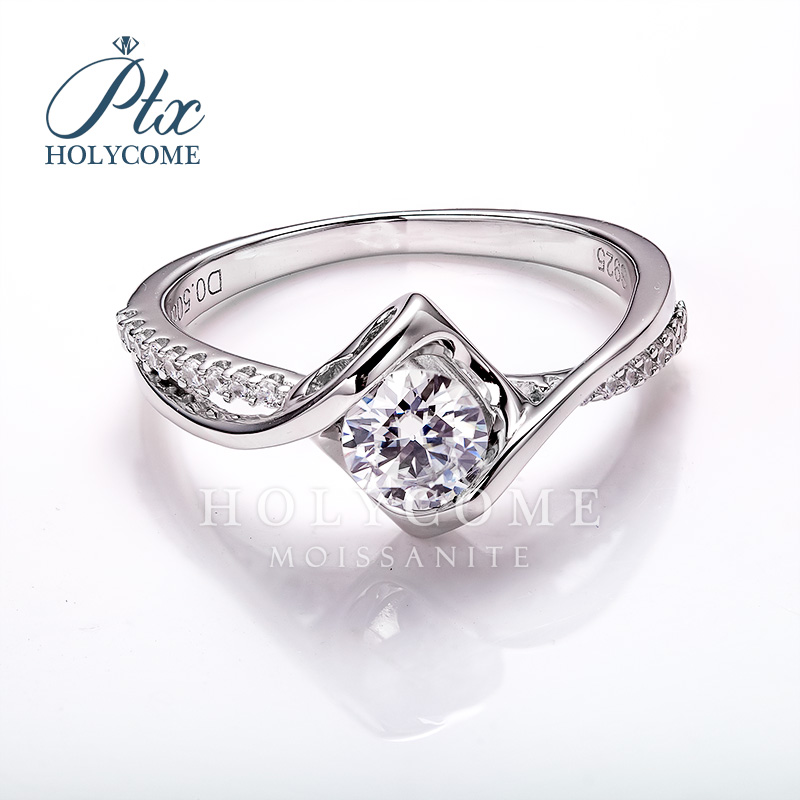 Fashion Women's Ring S925 Sterling Silver 0.5ct D Color VVS Moissanite Diamond 18k Gold Plated Wedding Engagement Angel Micro Pave Ring Factory W
