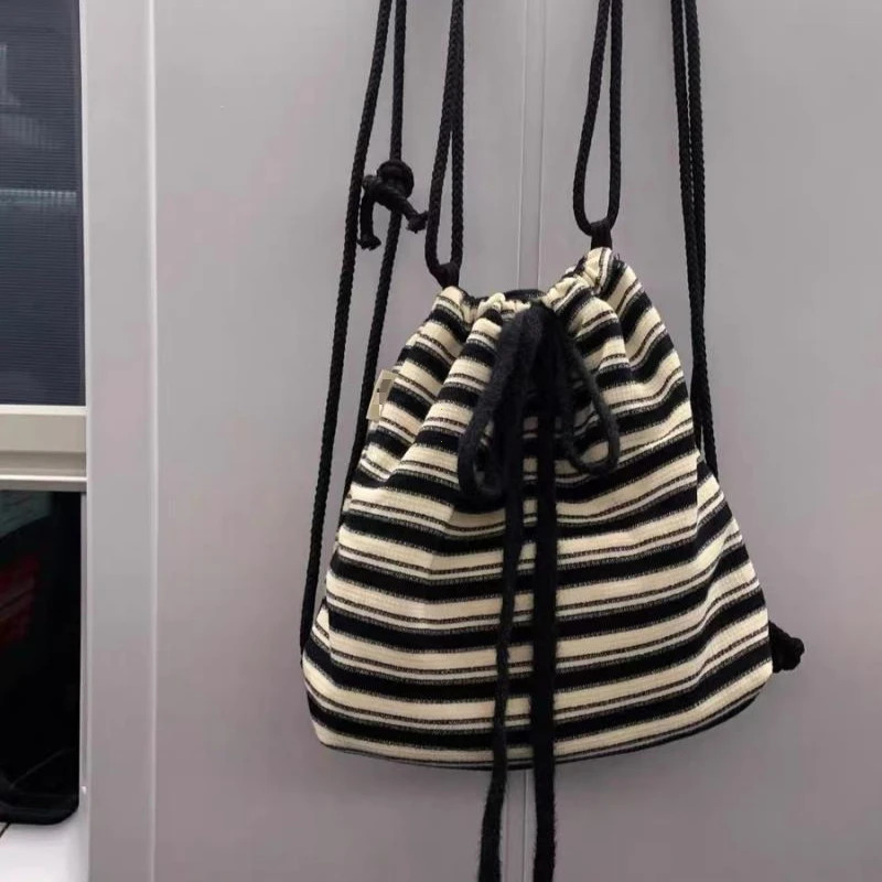 Maillard Idle Sle Stripe Fashion Canvas Backpack Spring and Summer Knitted Schoolbag Large Capacity Backpack 250527
