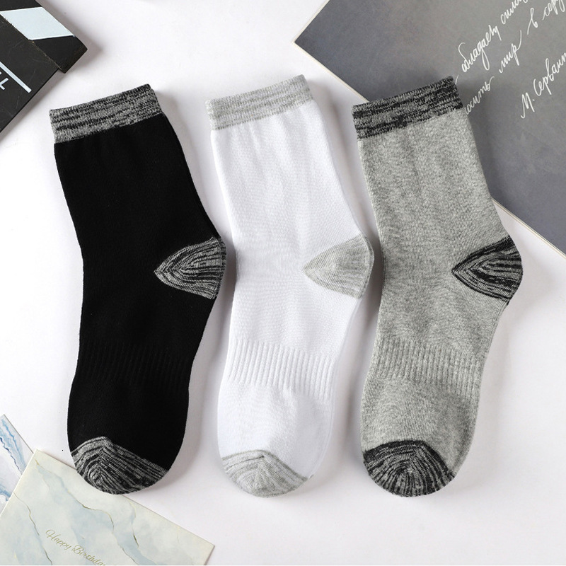 Mid-Calf Autumn Winter Color-Block Long Sports Non-Slip Fitness Deodorant Cotton Basketball Socks