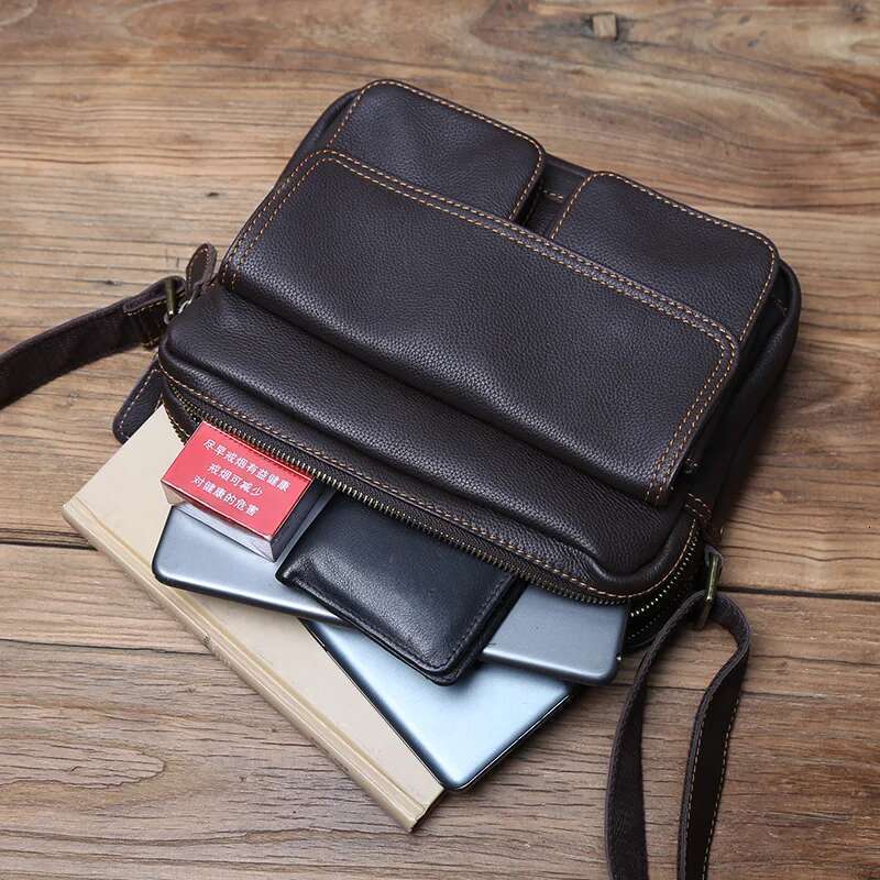Retro Handmade Leather Men's Shoulder First Layer Cowhide Crossbody Messenger Casual Trend Men 8 Inch Ipad Bag NZPJ