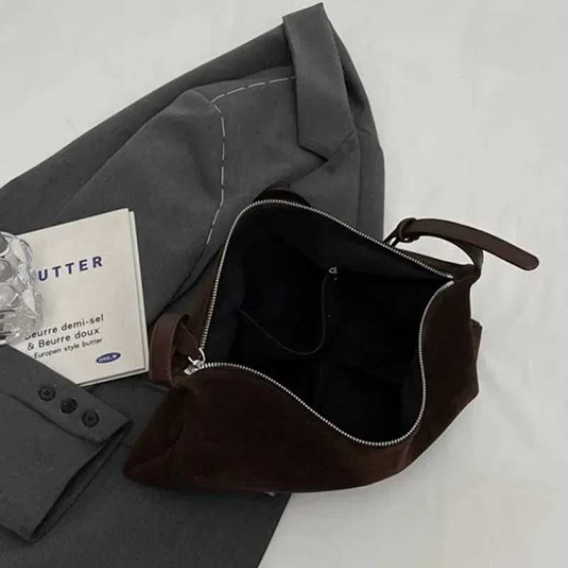 This Year New Lazy Style Retro Single Shoulder Underarm Bag Minimalist Large Capacity Commuting Bag Crossbody Bags Y250528