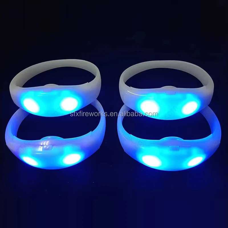 LED Silicone Bracelets RGB Color Changing With 24Keys 12Keys Control 400 Meters 10 Area Zones Remote Control Luminous Wristband W250528