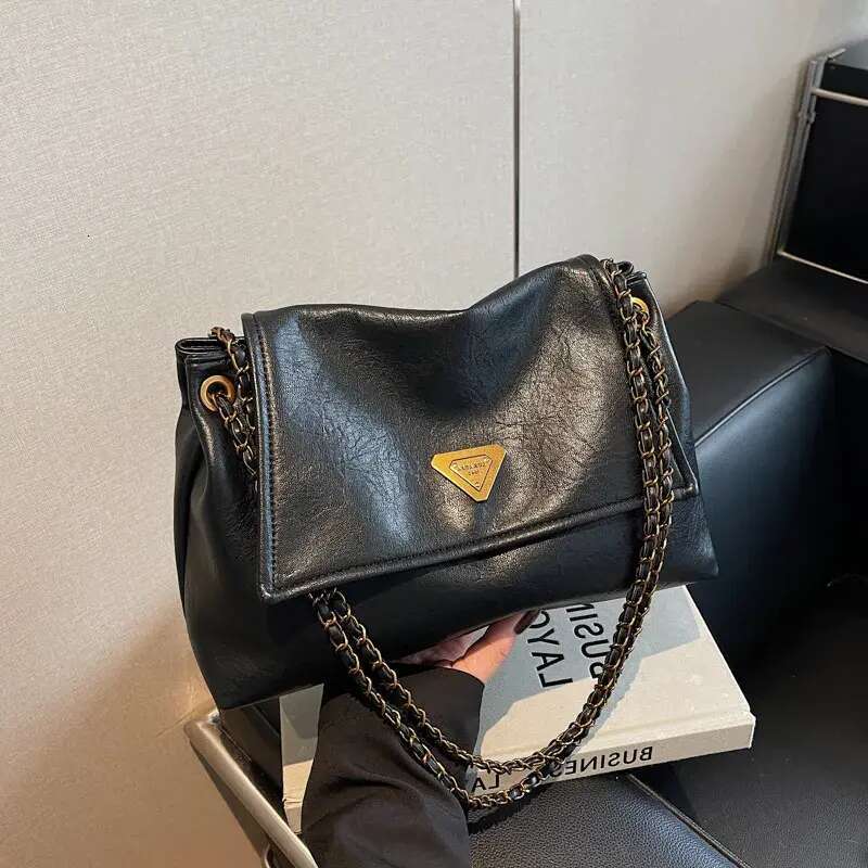 Free shipping designer Shoulder Bags For womans ladies flap fashion handbag chain square crossbody Underarm bag