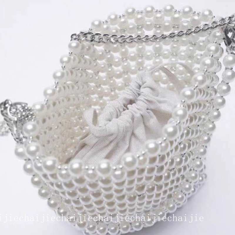 New Womens Bag Trendy Texture White Pearl Bag Beaded Fish Skin Fairy Handheld Cross Shoulder Chain Single Shoulder Bucket Bag