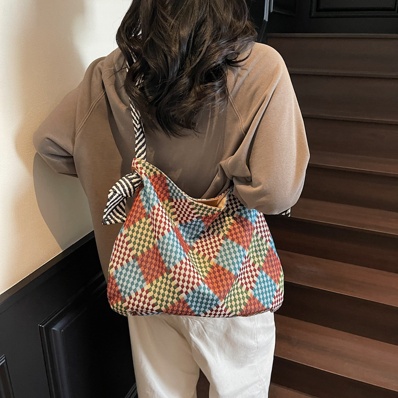New large capacity canvas women's fashionable bag commuting handbag shoulder bag contrasting color casual simple relaxed personalized designer sh