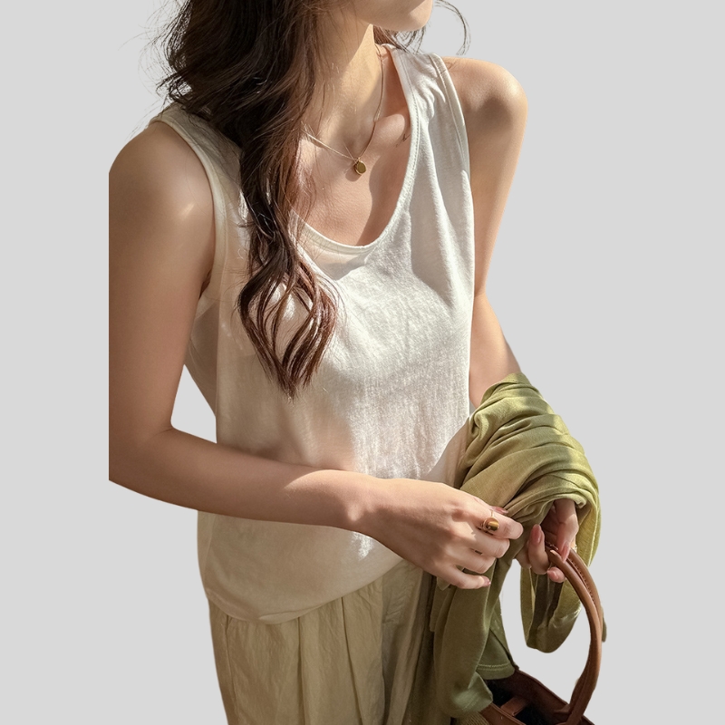 Spring and summer versatile loose lazy wind base can be worn outside small suspender vest women's inner cover meat sleeveless top