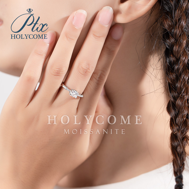 High Quality 925 Sterling Silver Moissanite Ring Wedding Engagement Party Gift Round Cut D VVS 0.5CT GRA Moissanite Ring with Side Zircon Ring for Wom
