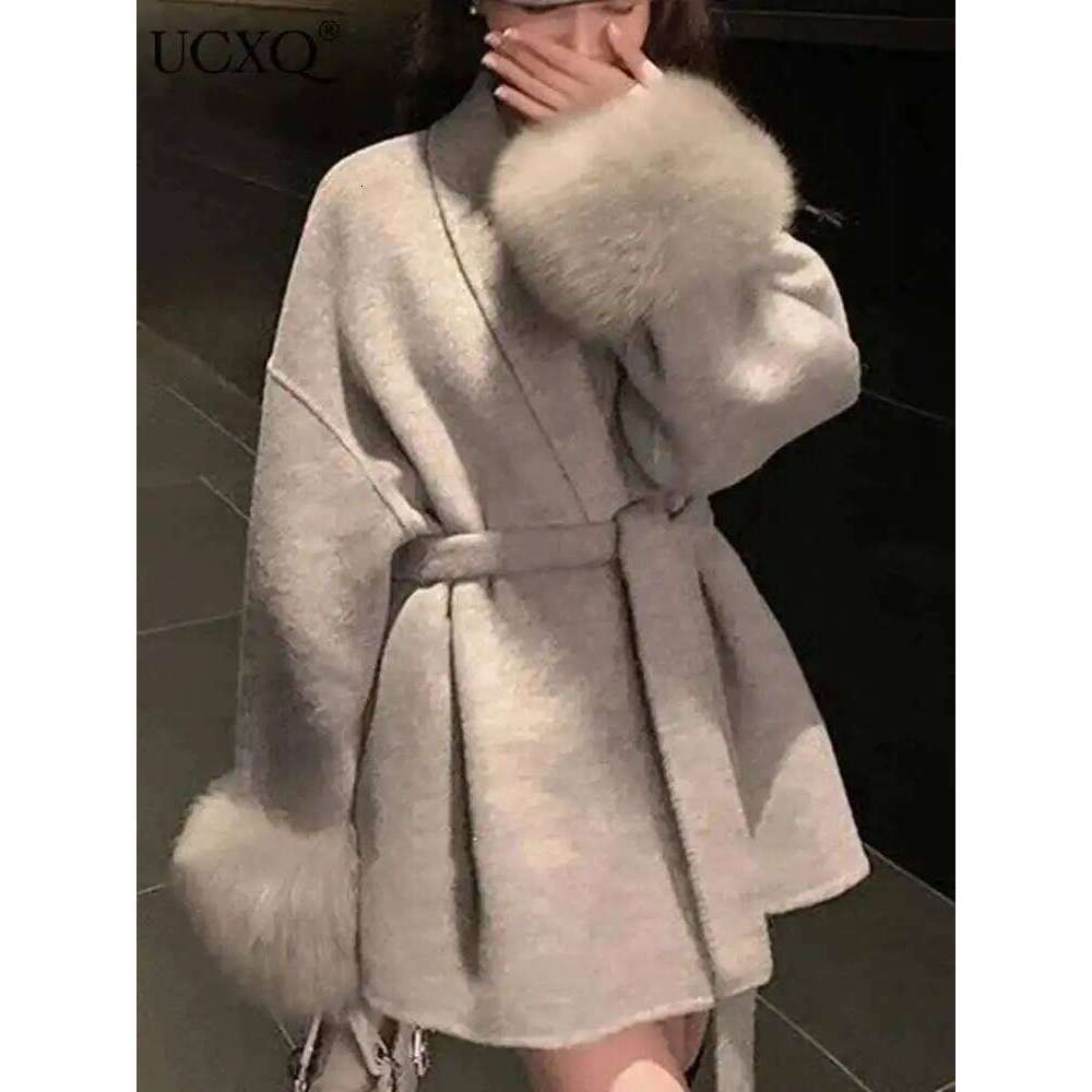 UCXQ Elegant OL Office Lady Overcoats Fur Patchwork Long Sleeve Woolen Coat Beautiful Women's Clothing Jacket Autumn 2025 Spring