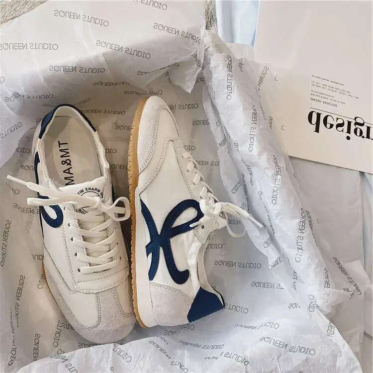 Comfortable breathable walking niche Forrest Gump flat bottomed casual shoes, women's Instagram trendy and lightweight classic sports shoes