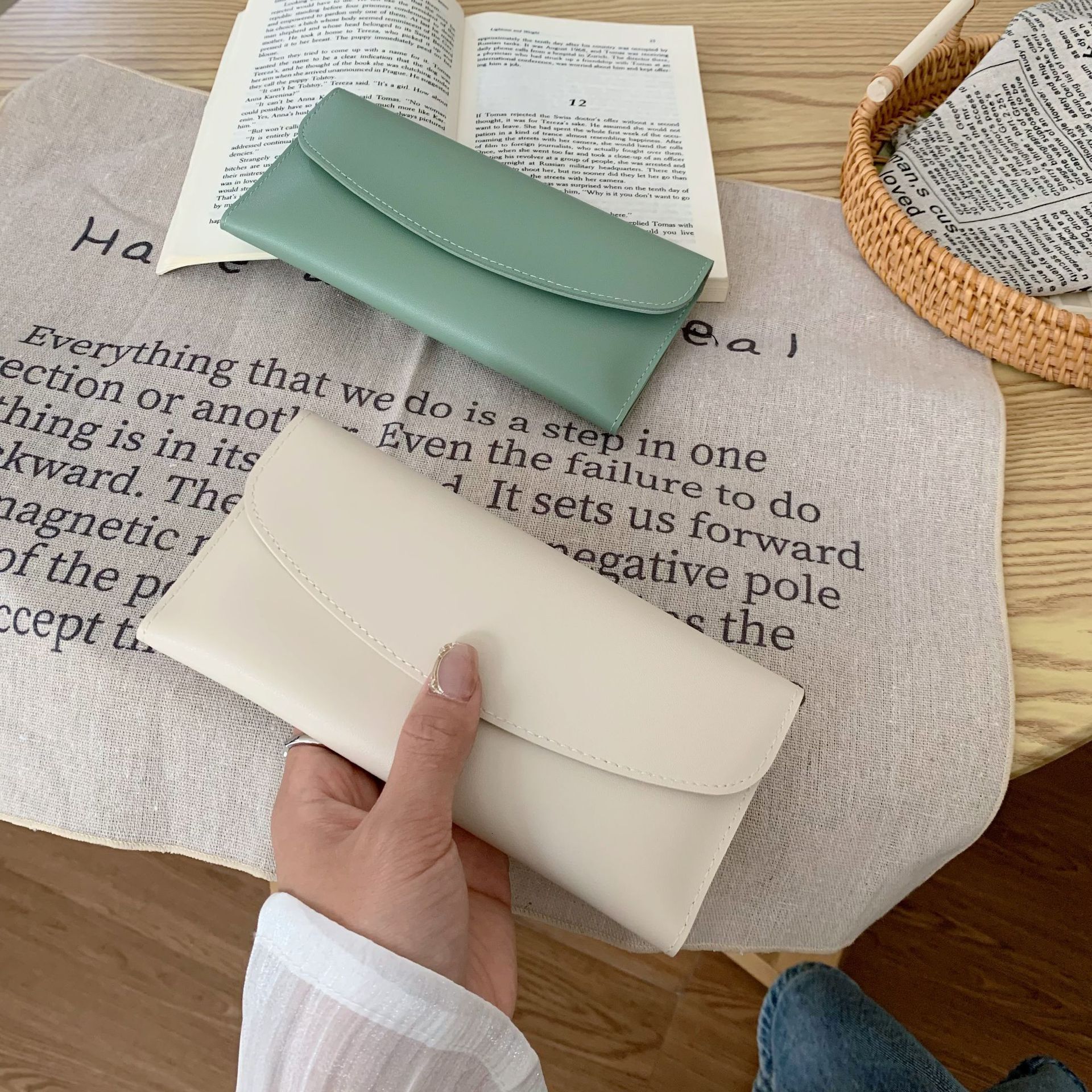 Women s wallet long new large capacity wallet women s multifunctional fashion designer fashion men fashion s large capacity wallet