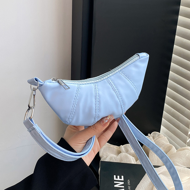 Original croissant fashion women s new niche crossover dumpling bag designer fashion large capacity women s shoulder bag crossbody bag