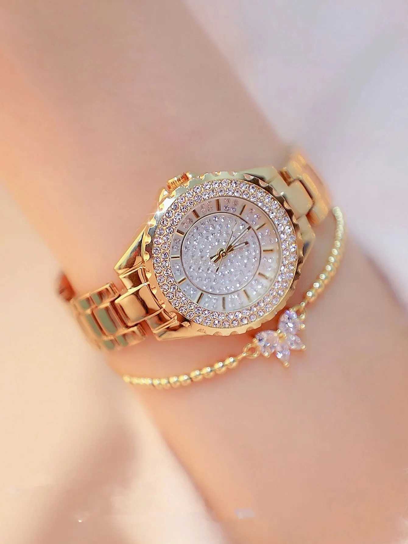 New Women Quartz Steel Belt Bracelet Watch SetXJ250527