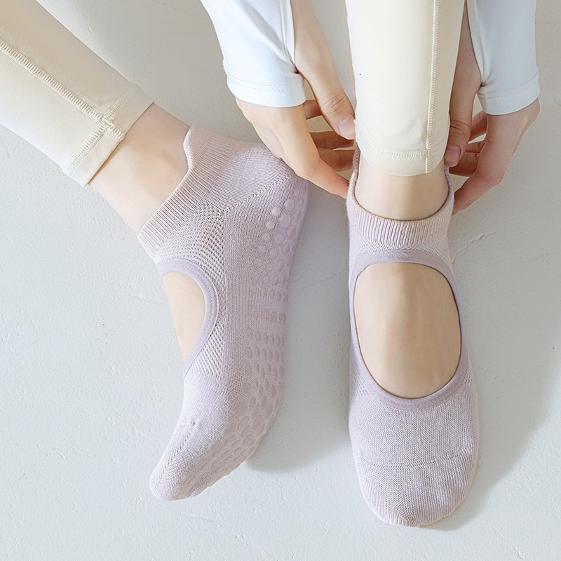 Women's Summer Thin Short Indoor Fitness Pilates Sports Yoga Non-Slip Backless Seamless Cotton Socks