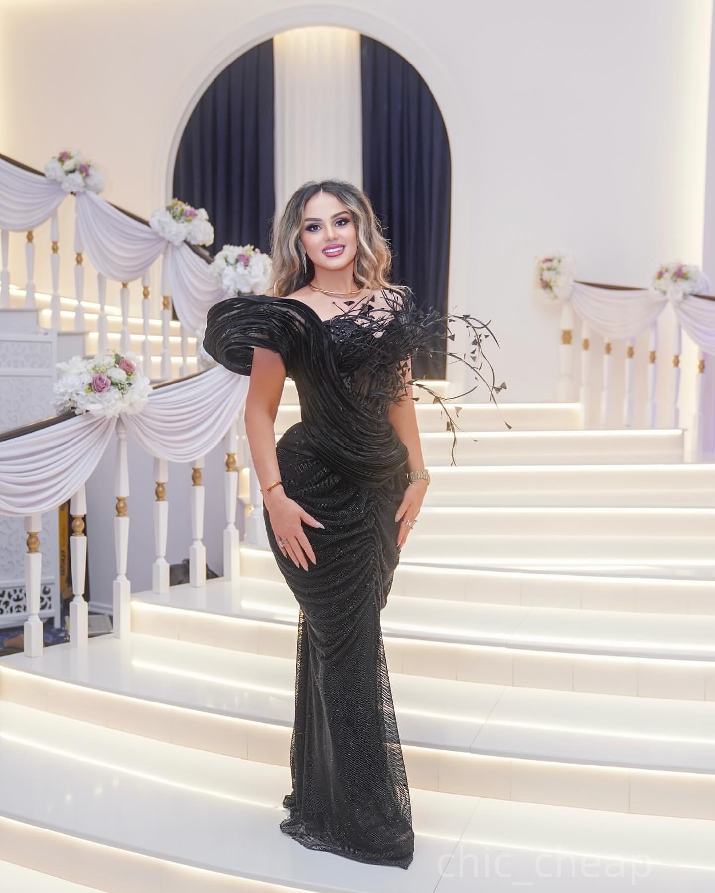 Black Sheath Prom Dresses 2025 Feather Sequined Stylish Evening Formal Party Second Birthday Engagement Gowns Plus Size Dress For Special Occasions