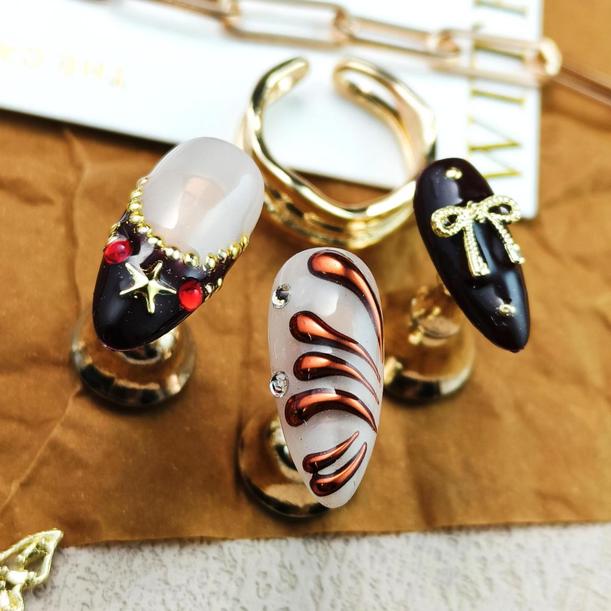 10pcs French Tip Handmade Press-on nails Medium Almond Nails 3D Stars Butterfly Bow Hand drawn Fake nails Bundle Finished nail stickers Reusable Remov