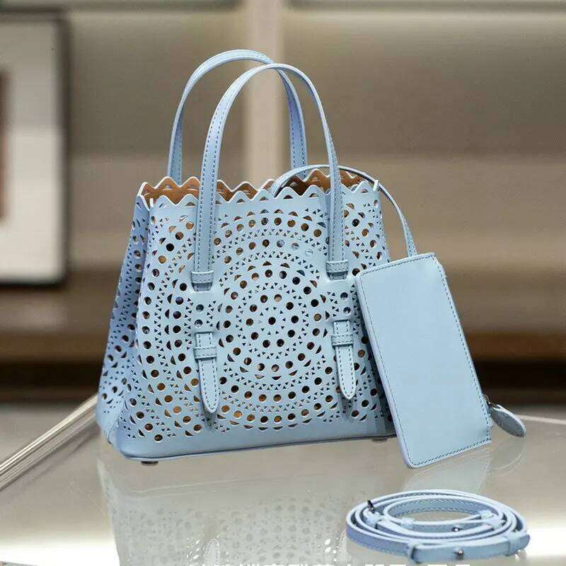 Brand Designer High Quality Mini Cowhide Shoulder Handbags 2025 Hollow Fashion Large Capacity Genuine Leather Bucket Bag
