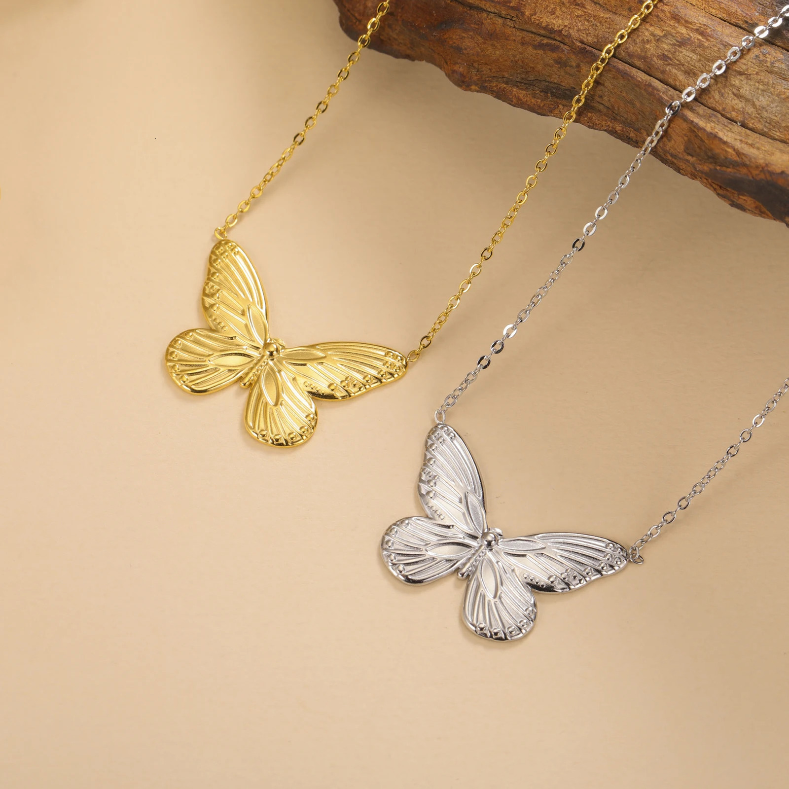 Butterfly Pendant Stainless Steel Necklace Fashionable Bohemian For Women Animal Valentines Day Gift Jewelry 250519