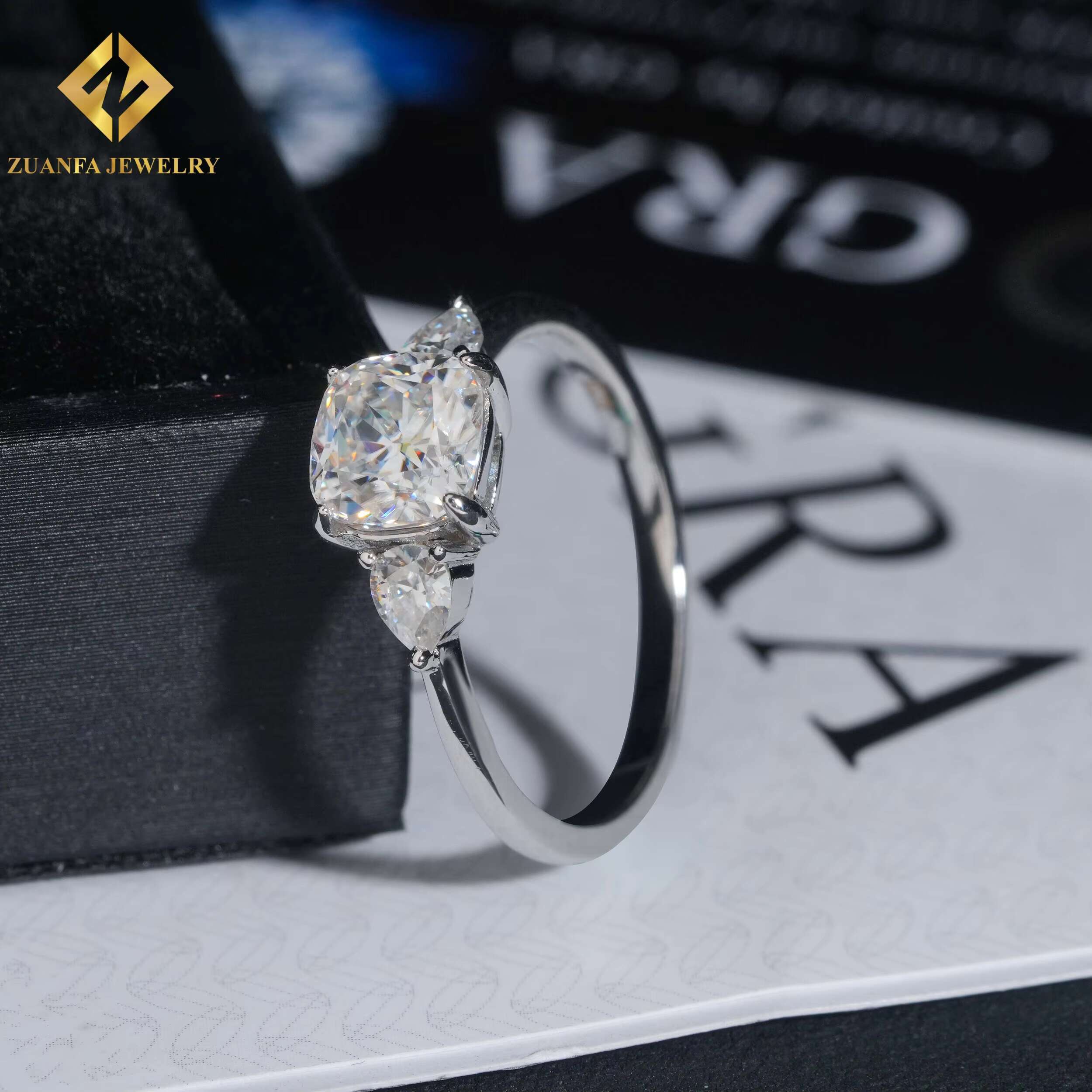 Hot Sale Wedding Ring 925 Silver VVS Moissanite Diamond Rings Engagement Wedding Ring for Women