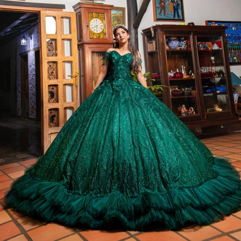 Blackish Green Shiny Quinceanera Dresses Off Shoulder Ball Gown Sweet 16 Dress Beading Crytal Tiered Tull Birthday Party Vestidos 15 De Anos