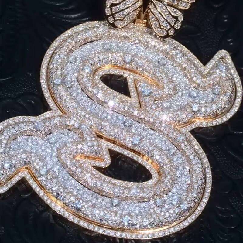 Hip Hop Jewelry Custom Initial Letter Sterling Sier Gold Plated VVS Moissanite Dia Iced Out Pendant