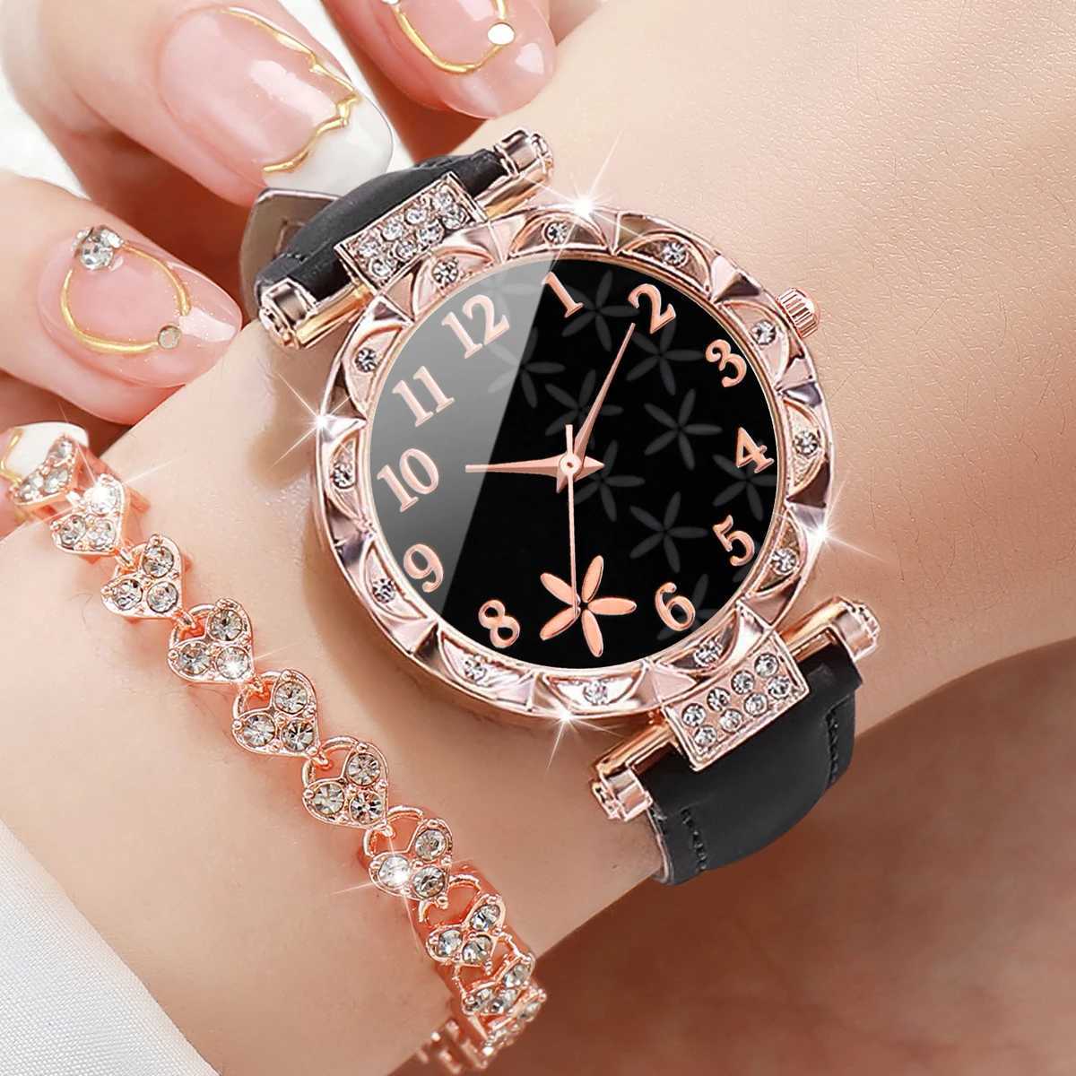 2PCS/Set Women Watches Rhinestone Heart Bracelet Set Fashion Flower Dial Female Leather Band Quartz Wristwatch XJ250527
