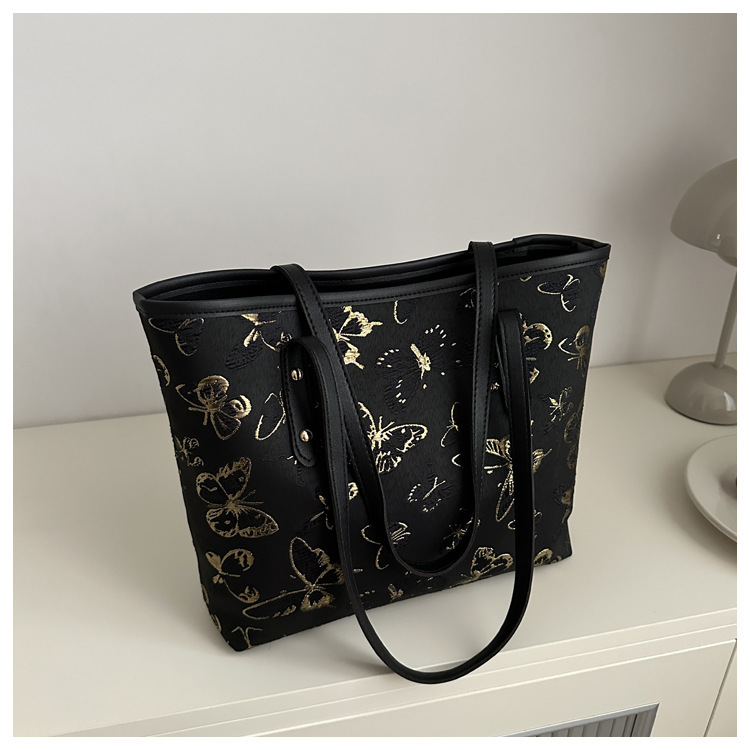 Luxury Brand Designer Bag Small Fresh Big For Women 2024 Spring And Summer New Style Embroidered Butterfly Shoulder Bag, Stylish Large Capacity Tote B