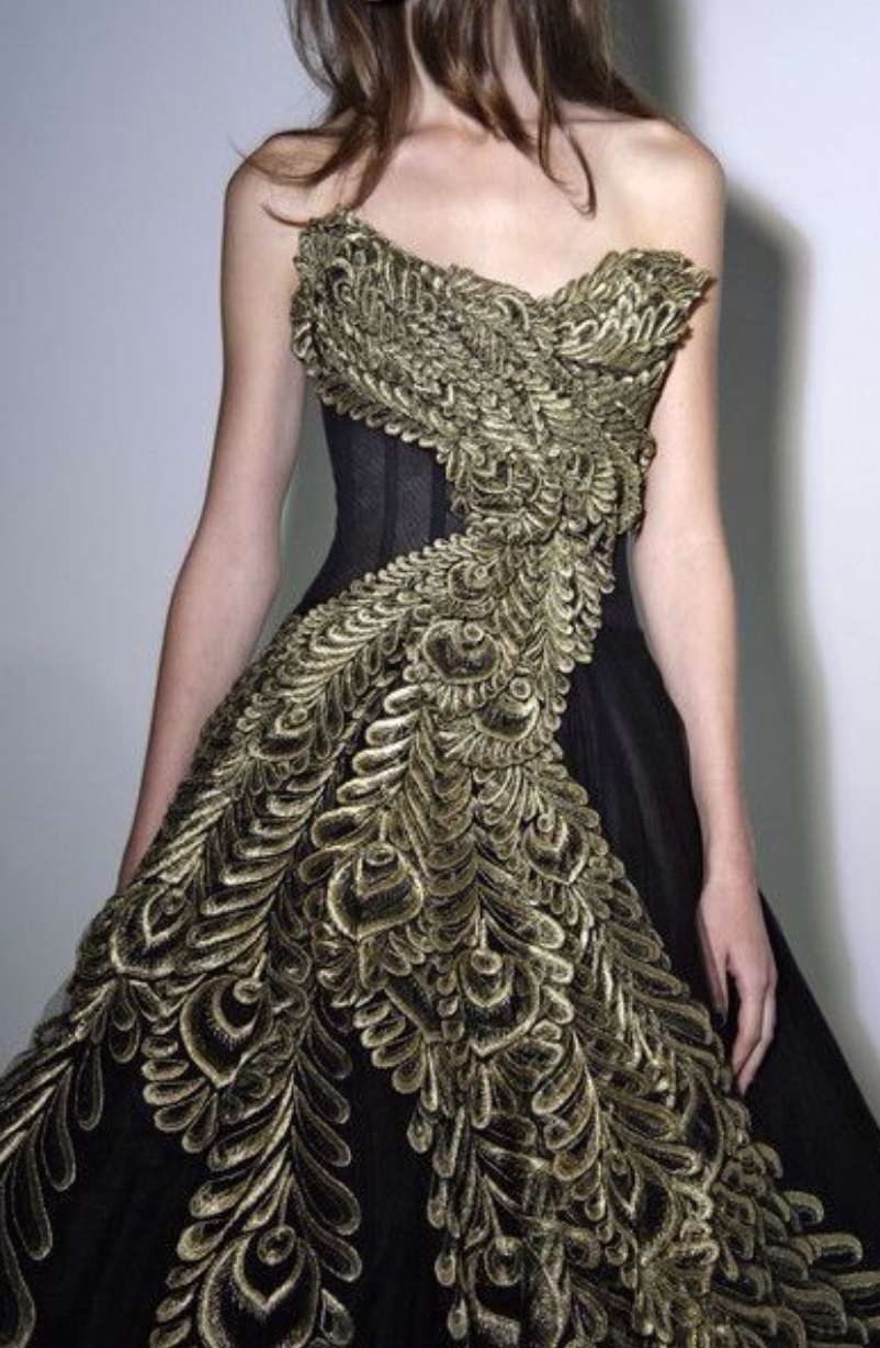 Elegant Plus Size Strapless Embroidery Evening Dresses Lace Ball gown New Women Formal Prom Party Gowns ankle length red carpet celebrity dress