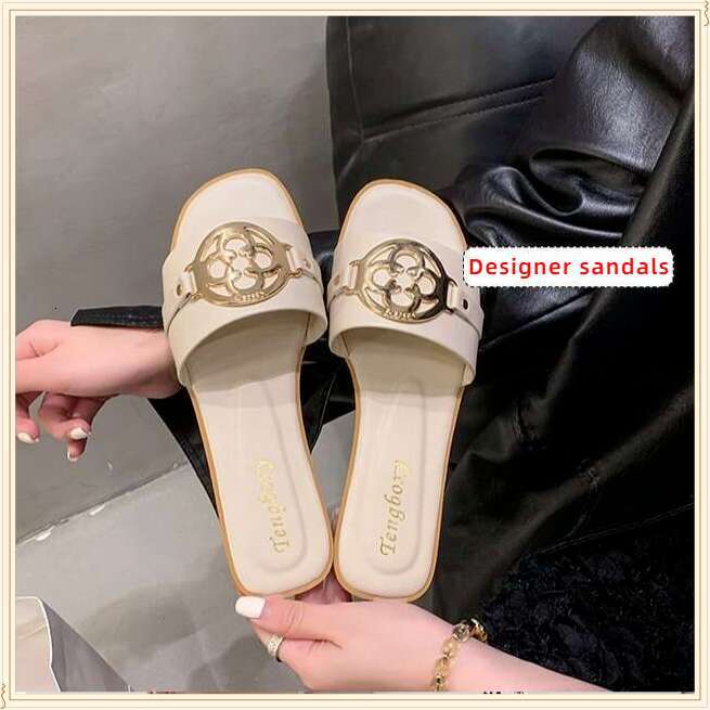 Free Shipping Plus Size Fashionable Slippers For Women 2025 Youthful Luxury Temperament, Versatile Solid Color Metal Slippers Flat Beach Sandals Whole