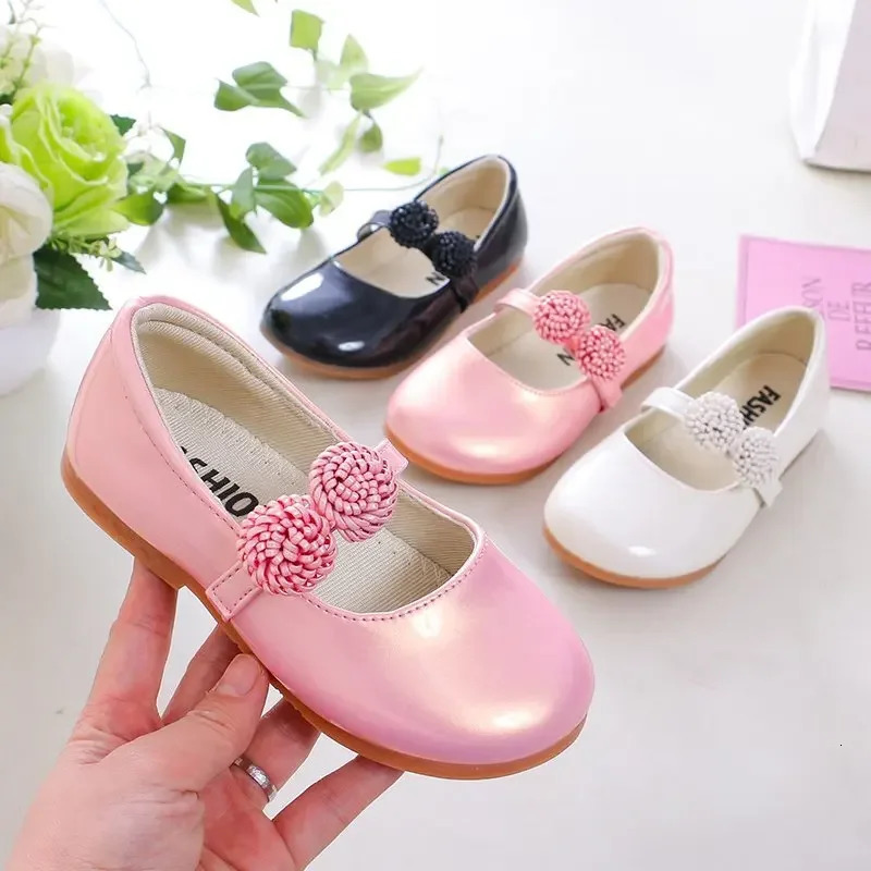 Kids Leather Shoes for Girls School Black Beige Shoes Floral Flower Girl Flats for Wedding Party Children Mary Janes Princess 250528