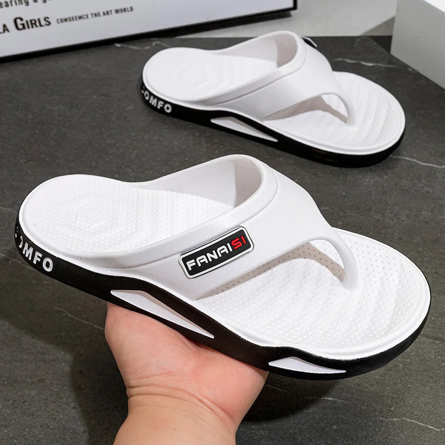 Summer Mens Slippers Fashion Indoor Bathroom Anti-slip Anti-odor Soft Sole Couple Sandals Comfort Outdoor Beach Flip Flops 250526