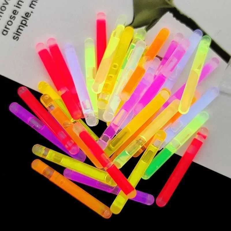 10/100pcs Glowing Sticks Bright Colorful Light Chemical Fluorescence Sticks for Wedding Party Clubs Night Fishing Float Lights W250528