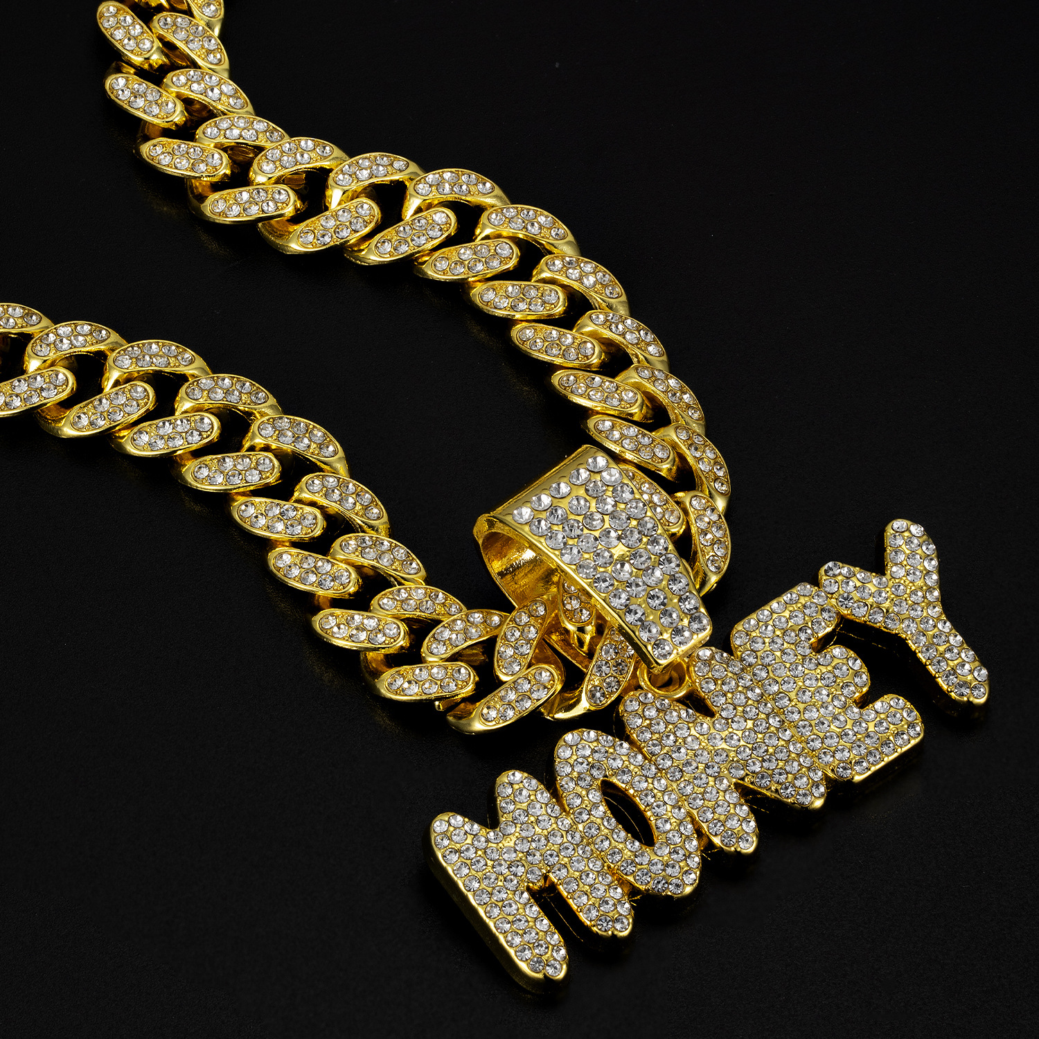 Stylish Lettering Cuban Neckwear Precision-Made Jewelry Ideal for Everyday Wear