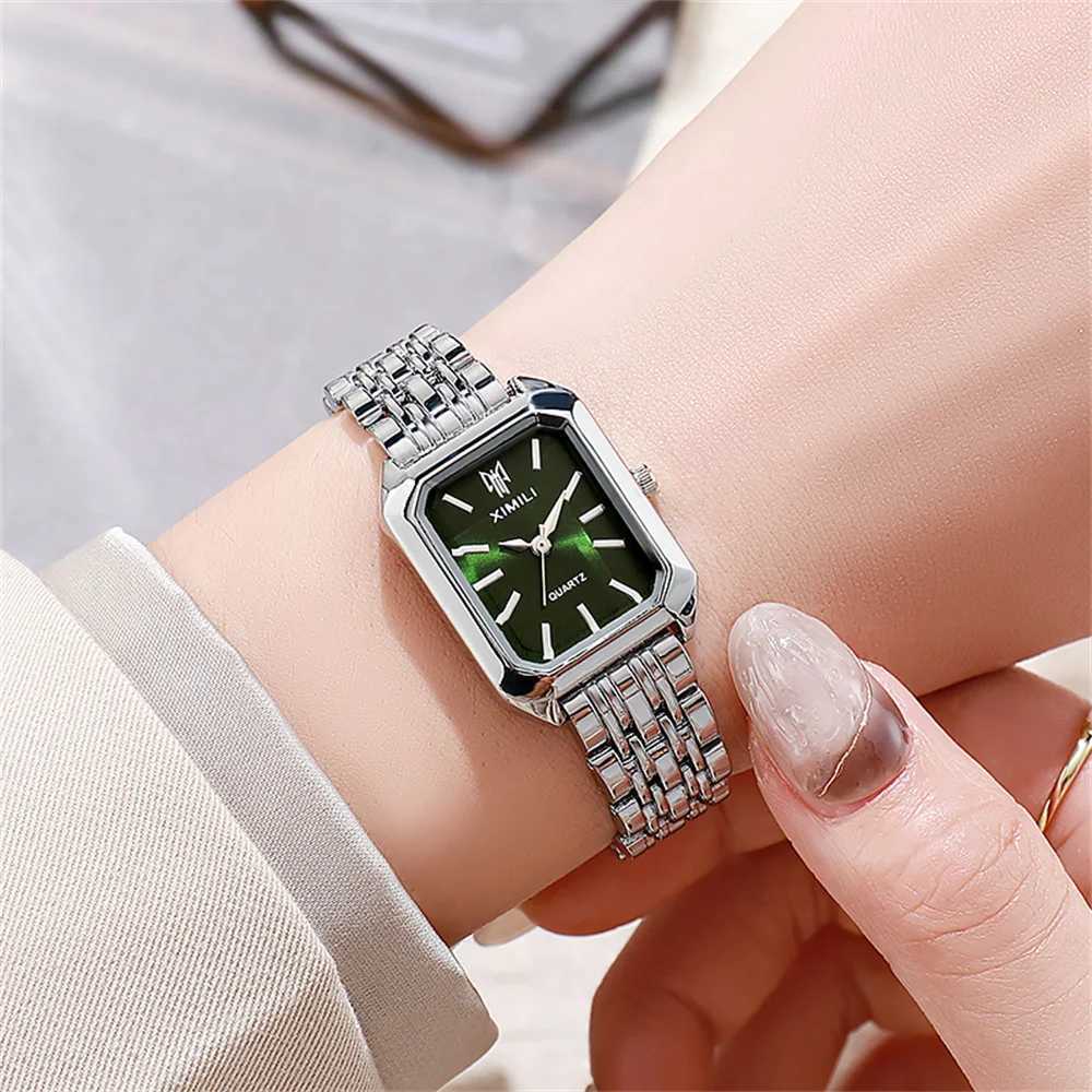 Hot Selling 2025 Fashion Womens Minimalist Square Quartz Watch Casual Sports Orange Silicone Women Gift Clock WatchesXJ250527