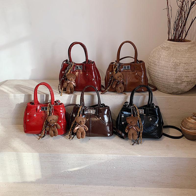 Free Shipping Designer Bag New High-end Tote Bag Niche Western-style Versatile Popular Single Shoulder Crossbody Bag Fashionable And Simple Handbag