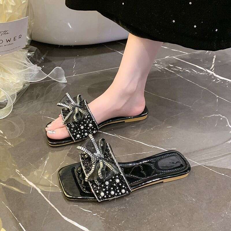 Large Diamond Flat Slippers For Female Designers Summer 2025 New Full Diamond Bow Sandals Light Luxury Pearl Lace Slippers