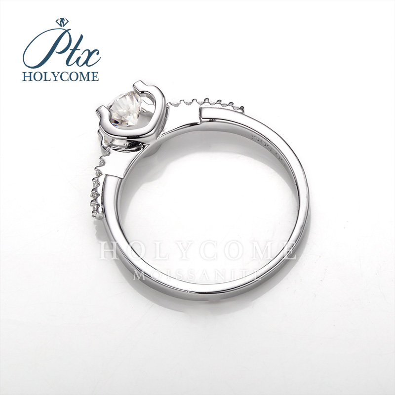High Quality 925 Sterling Silver Moissanite Ring Wedding Engagement Party Gift Round Cut D VVS 0.5CT GRA Moissanite Ring with Side Zircon Ring for Wom