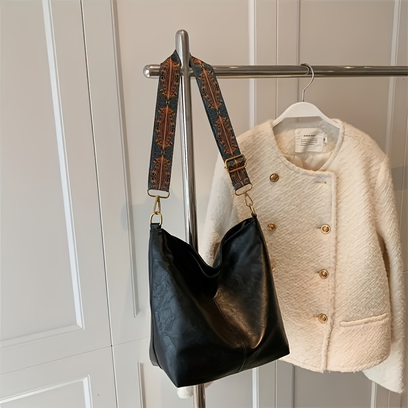 Wide Strap Simple Zipper Women's Bag