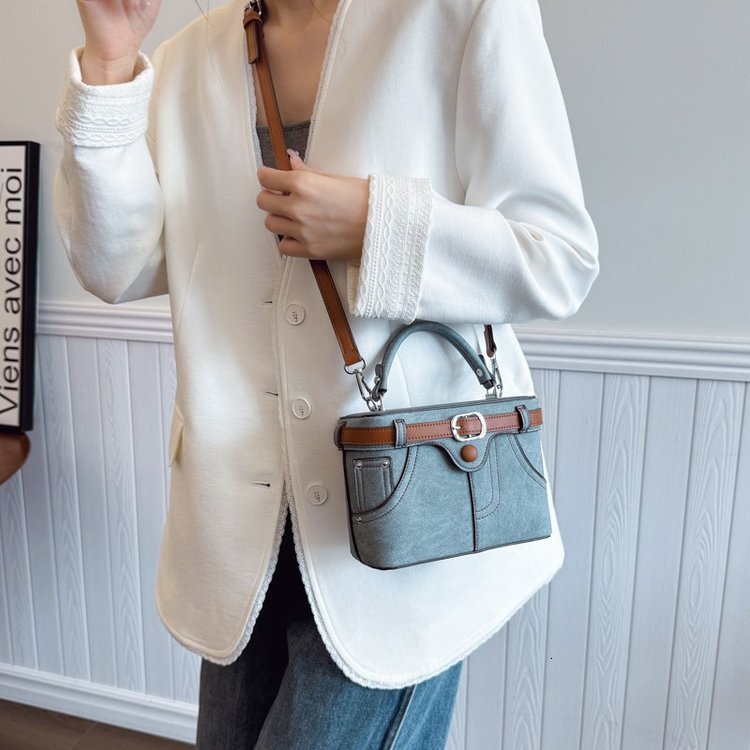 Luxury Brand Designer Bag Denim Color Blocking Popular Casual 2025 New Item Niche High-End Women's Fashion Versatile Shoulder Bag