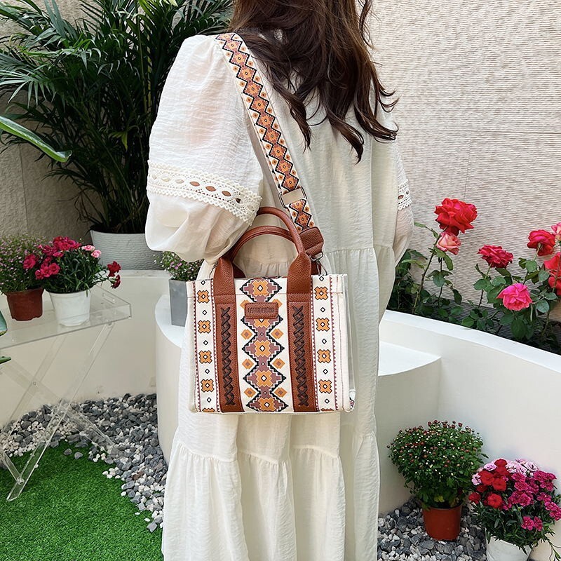 Luxury Brand Designer Bag Women's Messenger Bohemian Shoulder Bag Purse Cotton Fried Dough Twists Ethnic Style Travel Handbag